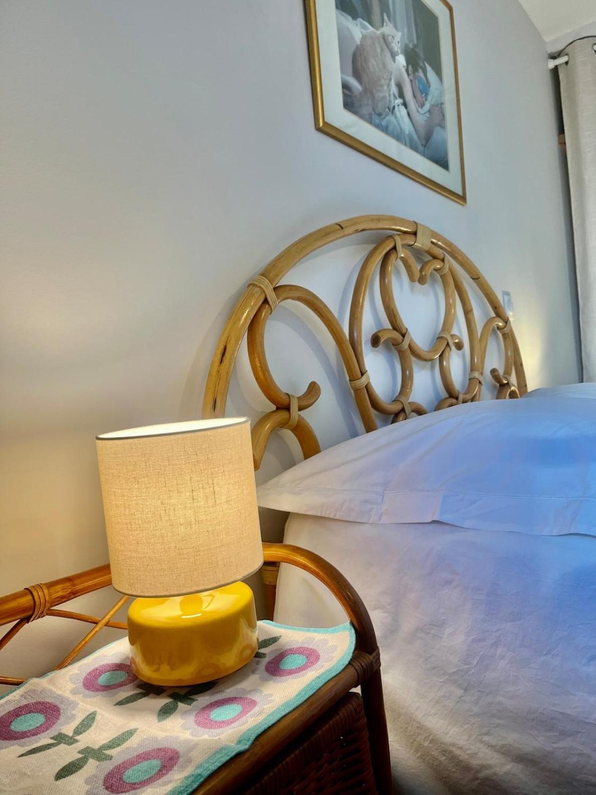 Escapade Vintage Avec Terrasse En Centre Historique Διαμέρισμα Λα Ροσέλ Εξωτερικό φωτογραφία